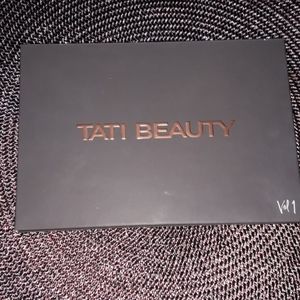 Tati Beauty Vol. 1 Textured Neutrals